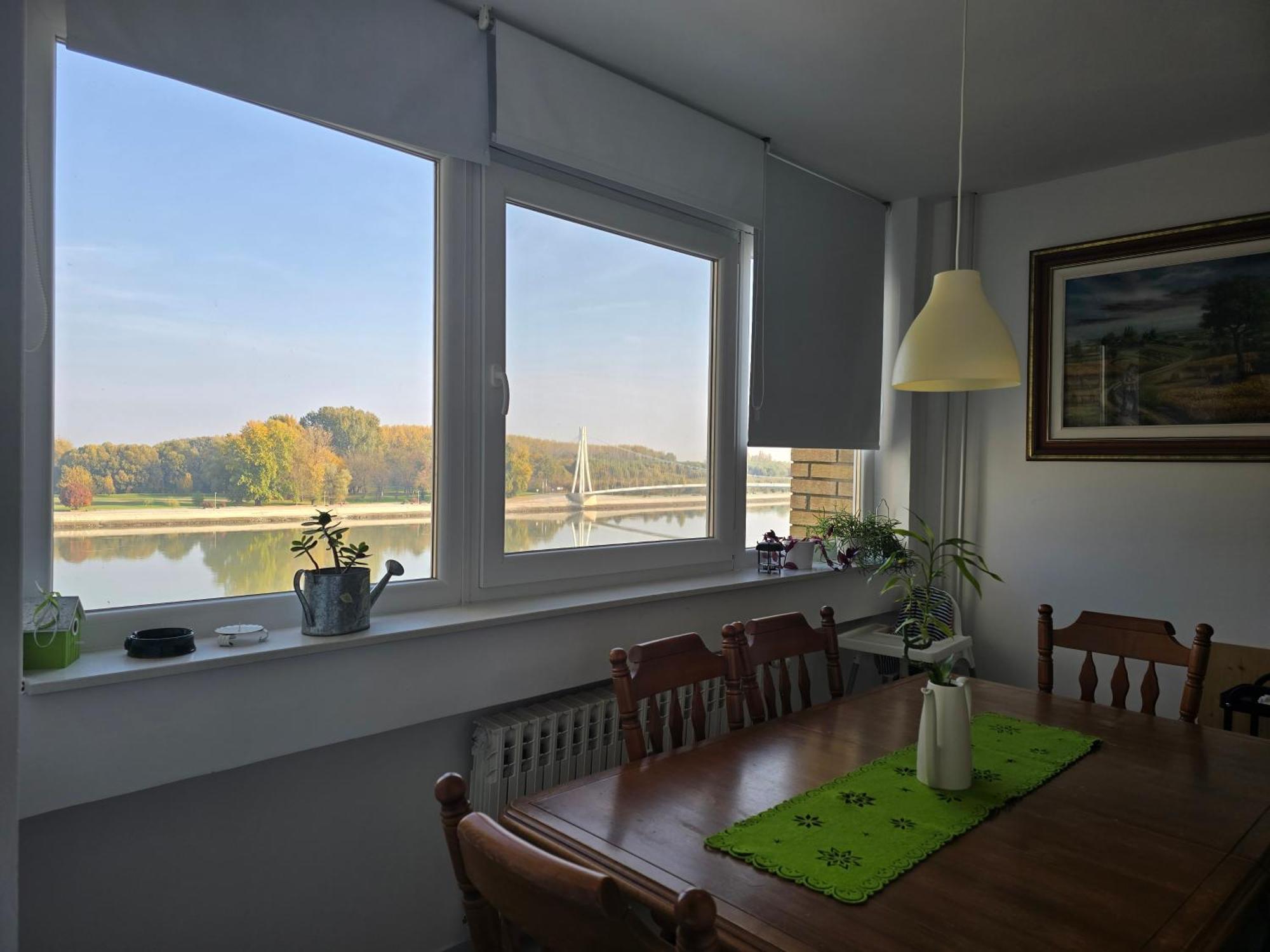 Riverview Apartment 오시예크 외부 사진