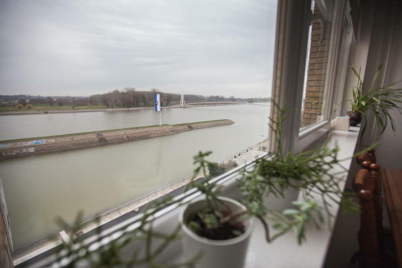Riverview Apartment 오시예크 외부 사진