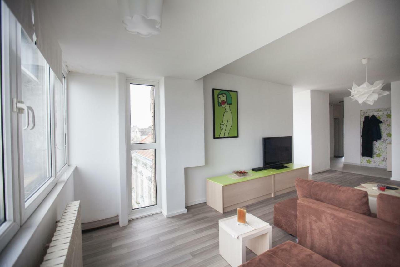 Riverview Apartment 오시예크 외부 사진